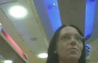 Adolescente amateurlatinovip brasileña en alboroto anal