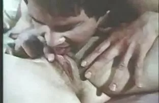 Linda chica rubia latinos cornudos impresionante se la follan duro